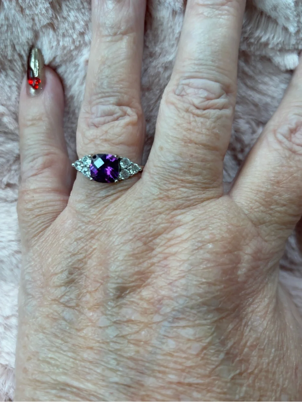 Silver tone Cushion-Cut purple Gemstone Ring with Accent Stones